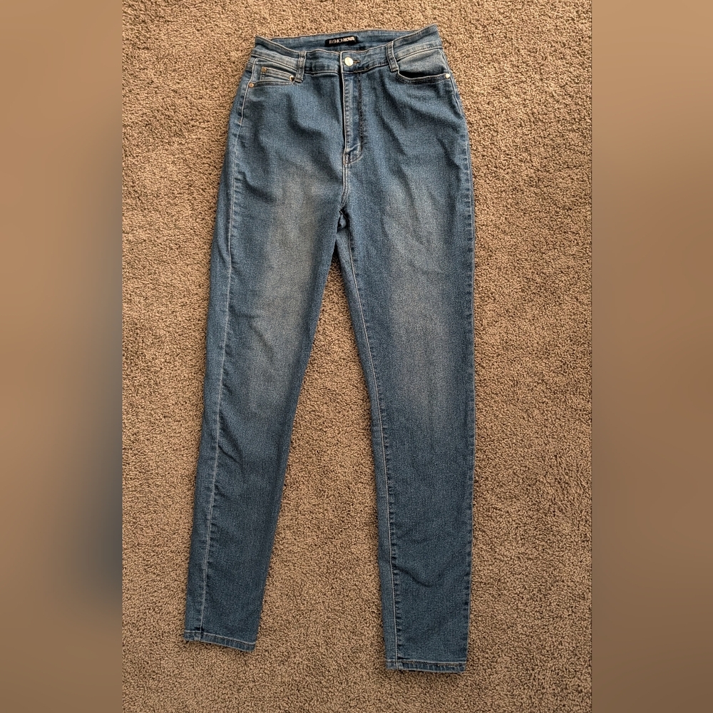 Fashion Nova High Rise Blue Jeans Size 15